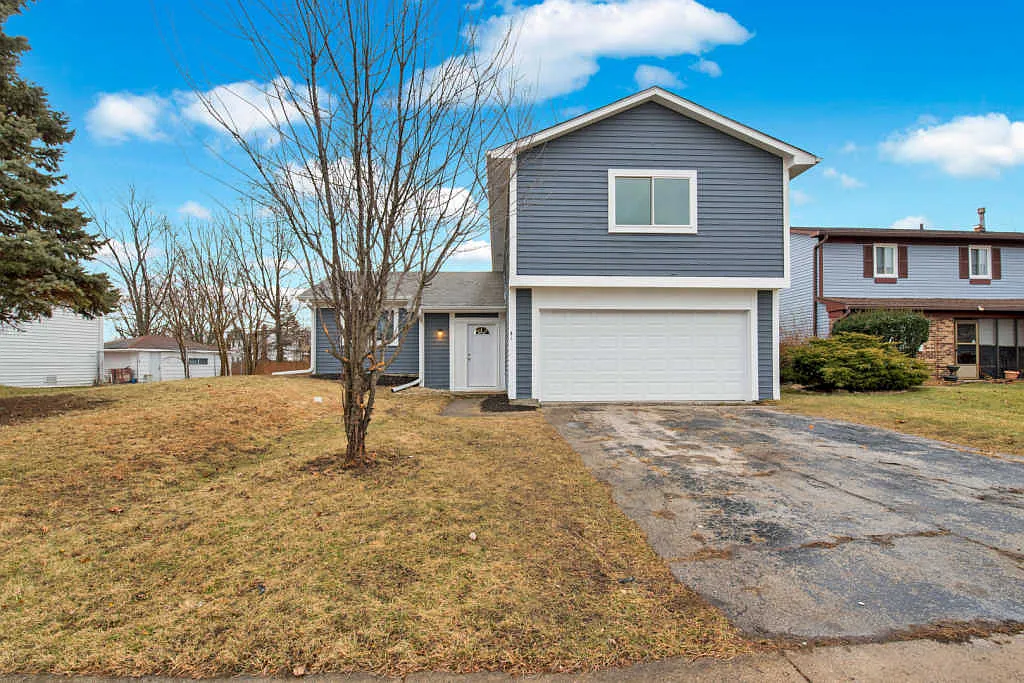 31 Timberlane Rd photo 1