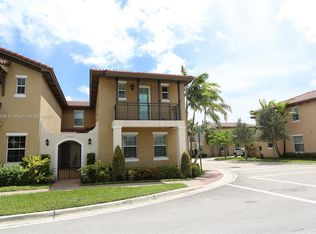 1423 SW 147th Ave, Hollywood, FL 33027