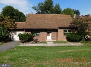 230 Wexham Dr, Reading, PA 19607