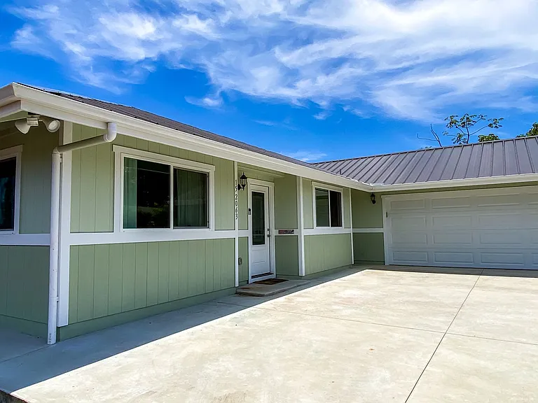 15-2063 21st Ave — Photo 3