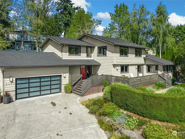 2429 84th Avenue SE, Mercer Island, WA 98040