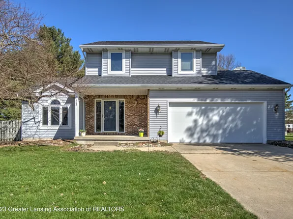 652 Canoga Ln, Haslett, MI 48840