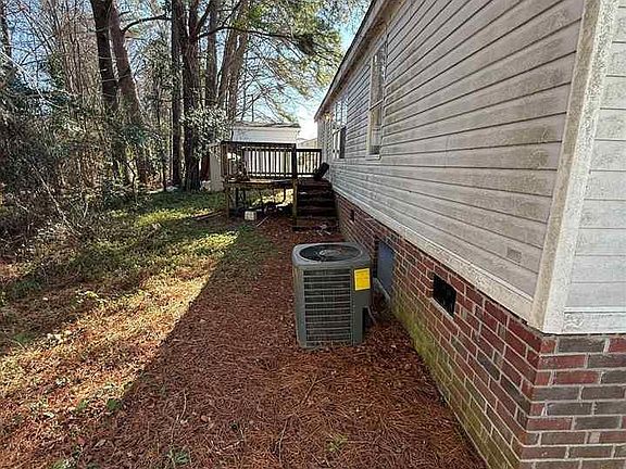3rd image of 2764 Boardwalk