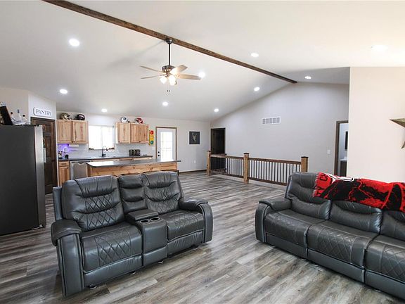 4th image of 1547 Villa Vista Dr