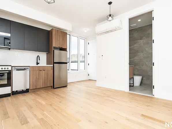 103 Moore Street image 1 of 13