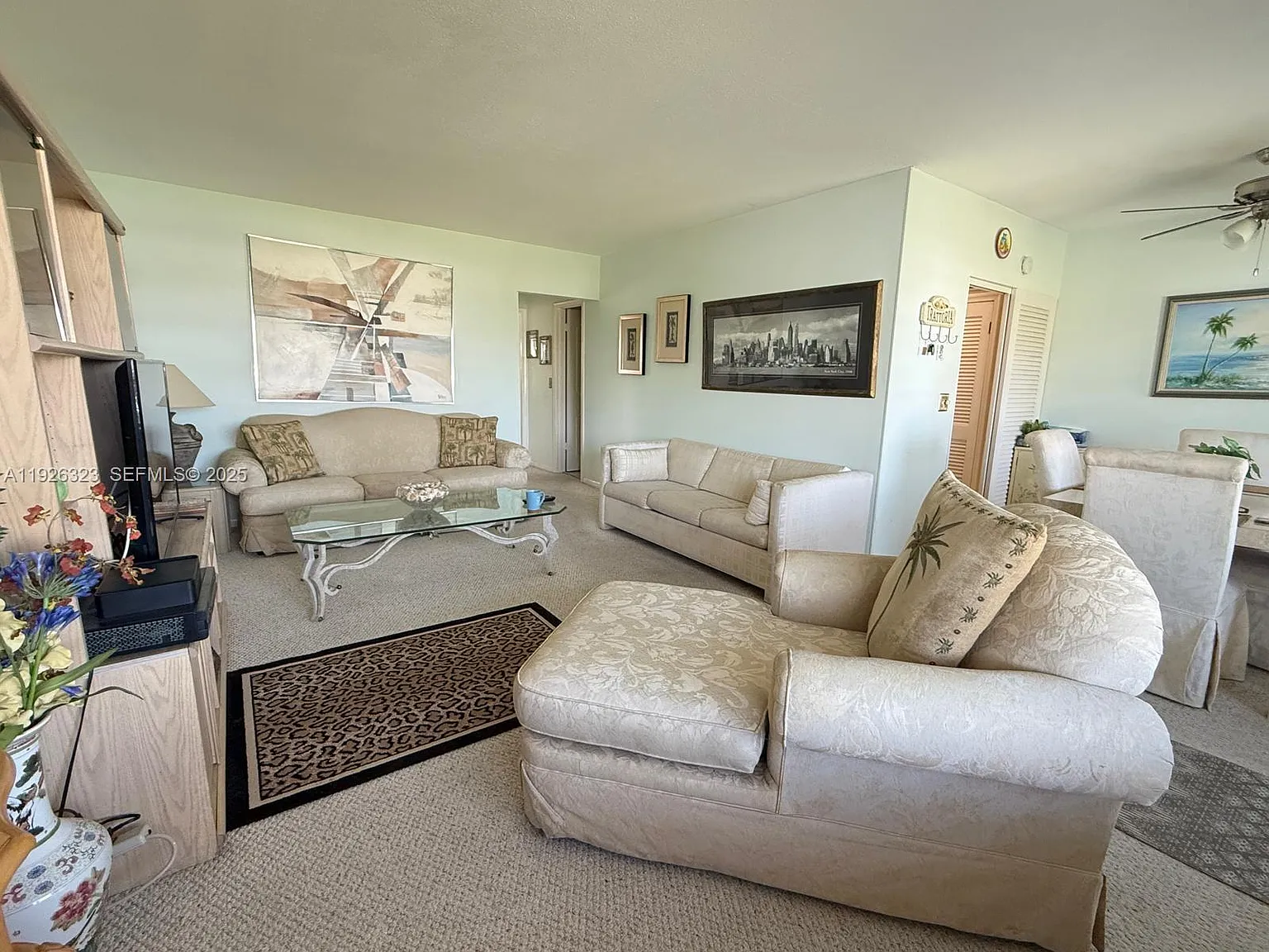 Easthampton Condo — Photo 4