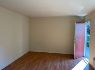 630 Taylor Ct #17, Mountain View, CA 94043