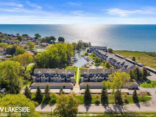 37866 Jefferson Ave, Harrison Township, MI 48045