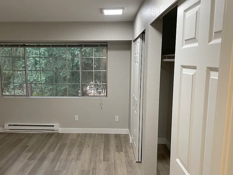 Redmond Park Apts — Photo 121