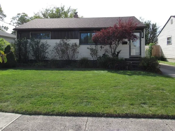 15545 Fayette Blvd, Brookpark, OH 44142