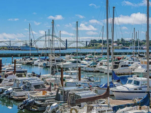 SE Bay Blvd #M-230, Newport, OR 97365