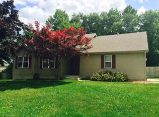 6923 Bay Wood Dr, Racine, WI 53402