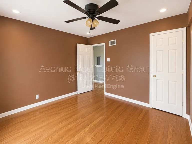 9529 Lodge Pole Ln — Photo 12