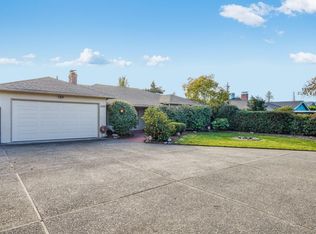 2160 Alameda De Las Pulgas, Redwood City, CA 94061