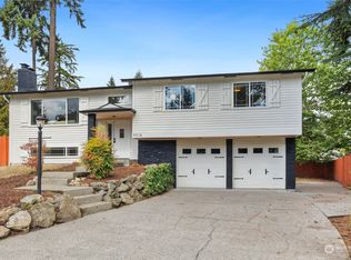 9016 NE 132nd Pl, Kirkland, WA