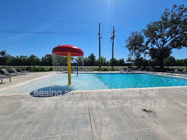 727 Lambot Ave — Photo 26