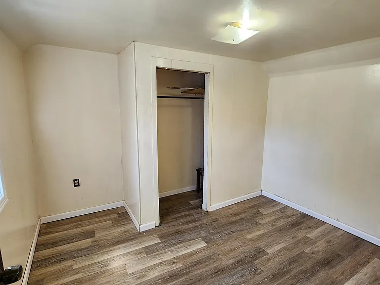 118 Detroit St — Photo 4