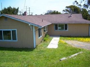 610 Dubois Ln, Fort Bragg, CA 95437
