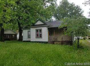 220 W Hill St, Virden, IL