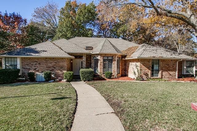 1st image of 1305 Carolina Ct