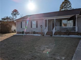 5823 Labonte Dr, Hope Mills, NC 28348