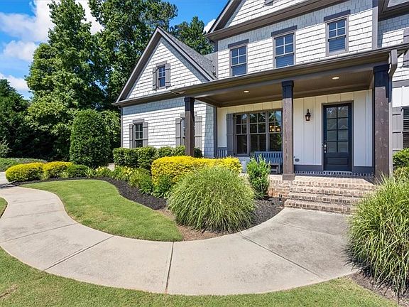 3rd image of 1205 Eagles Creek Ct NW
