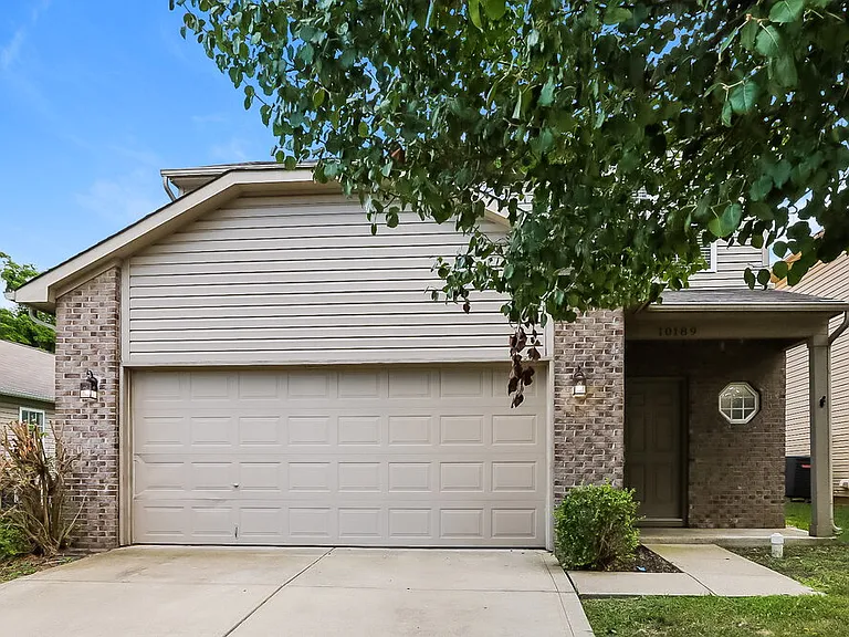 10189 Blue Sky Dr — Photo 1