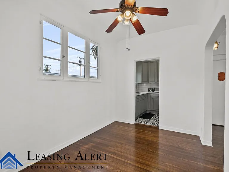 8216 Norton Ave #1/2 — Photo 6