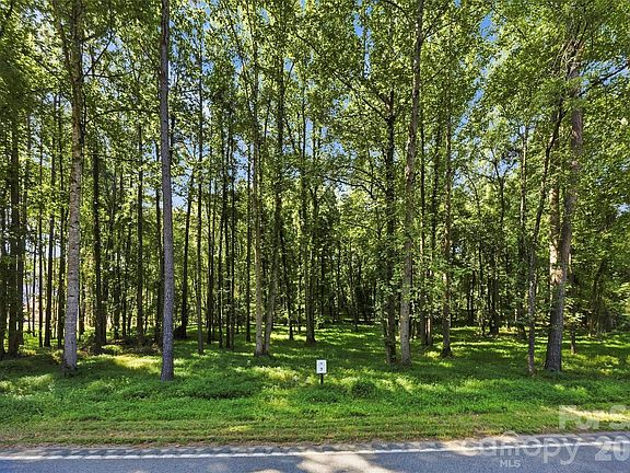 3rd image of 4277 Concord Rd