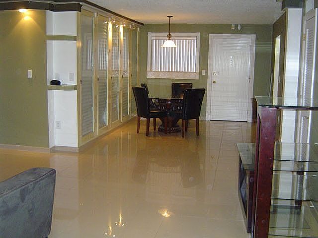 Living/Entrance
