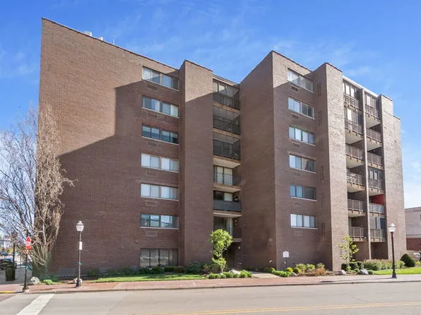 11 W Green St APT 503, Bensenville, IL 60106