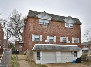 602 Avon St, Philadelphia, PA 19116