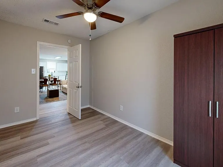 1532 Golden Grass Dr — Photo 15