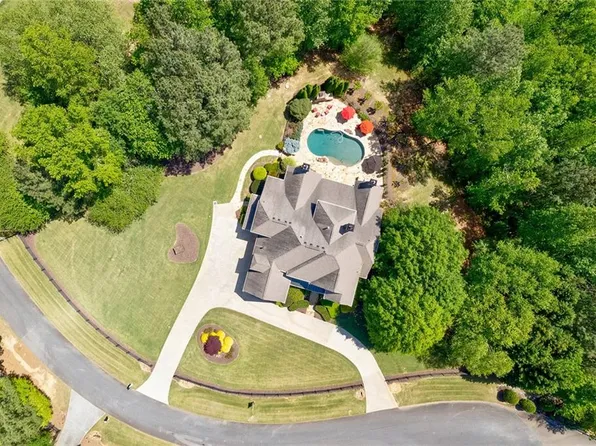 107 Townsend Pass, Alpharetta, GA 30004