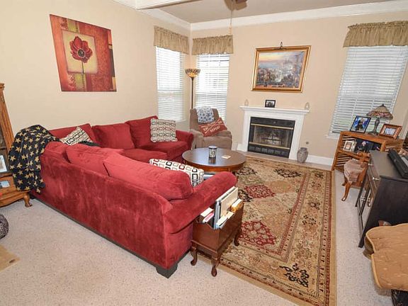 3rd image of 8147 N Cedar Ave APT 128