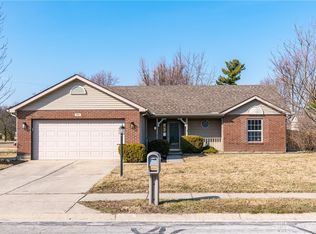 121 Heckman Dr, Englewood, OH 45322