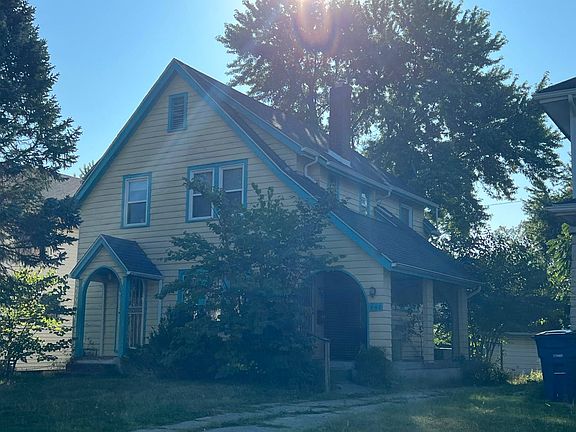 2nd image of 462 Allwen Dr