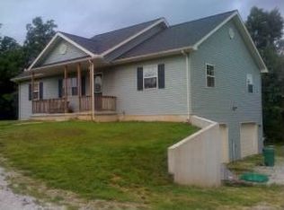 10462 Vixen Rd, Stark City, MO 64866