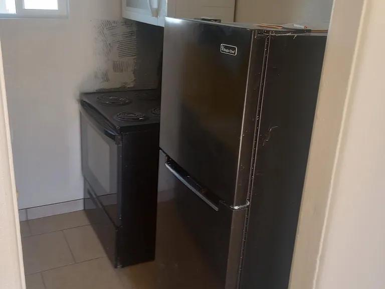 523 N Main St #4 — Photo 9