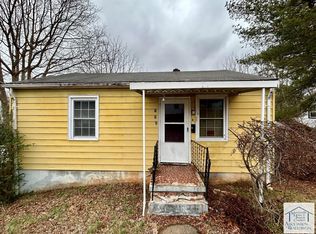 702 4th St, Martinsville, VA 24112