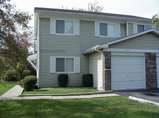 510 Alton Ct, Carol Stream, IL 60188