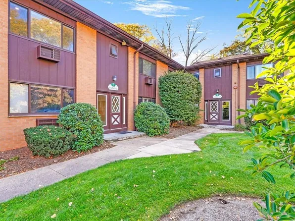 2 W Lawrence Park Drive #11, Piermont, NY 10968