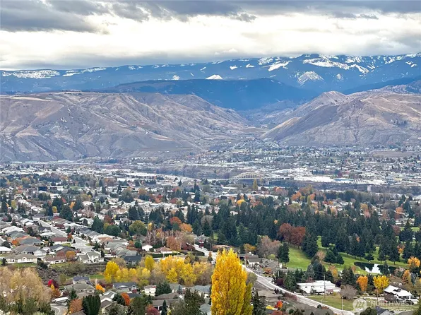 776 NE Tyler Place, East Wenatchee, WA 98802
