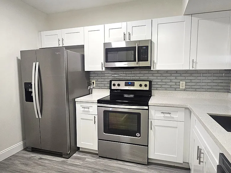 521 Villa Del Sol Cir #102 — Photo 1