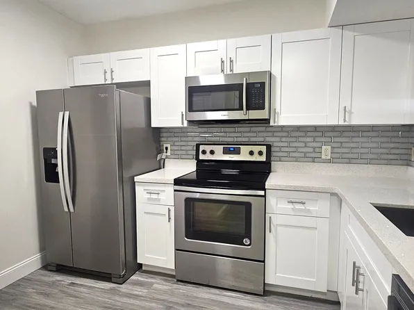 521 Villa Del Sol Cir APT 102, Orlando, FL 32824