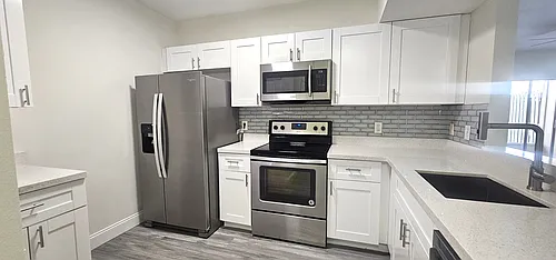 521 Villa Del Sol Cir #102 Photo 1