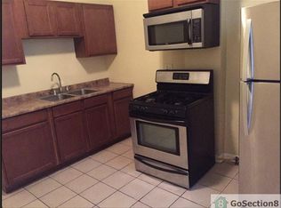 7419 S Langley Ave, Chicago, IL