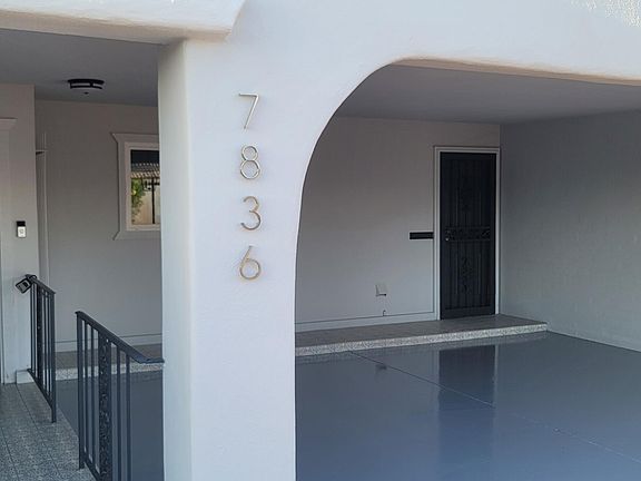 3rd image of 7836 E HIGHLAND Avenue