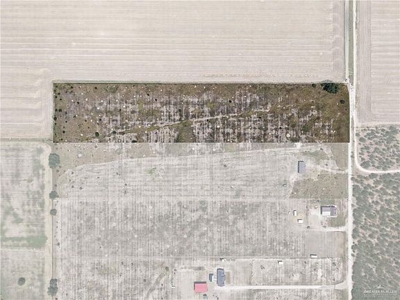 3rd image of 36050 Domingo Ramirez St
