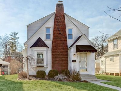 957 Palmer Rd, Columbus, OH, 43212